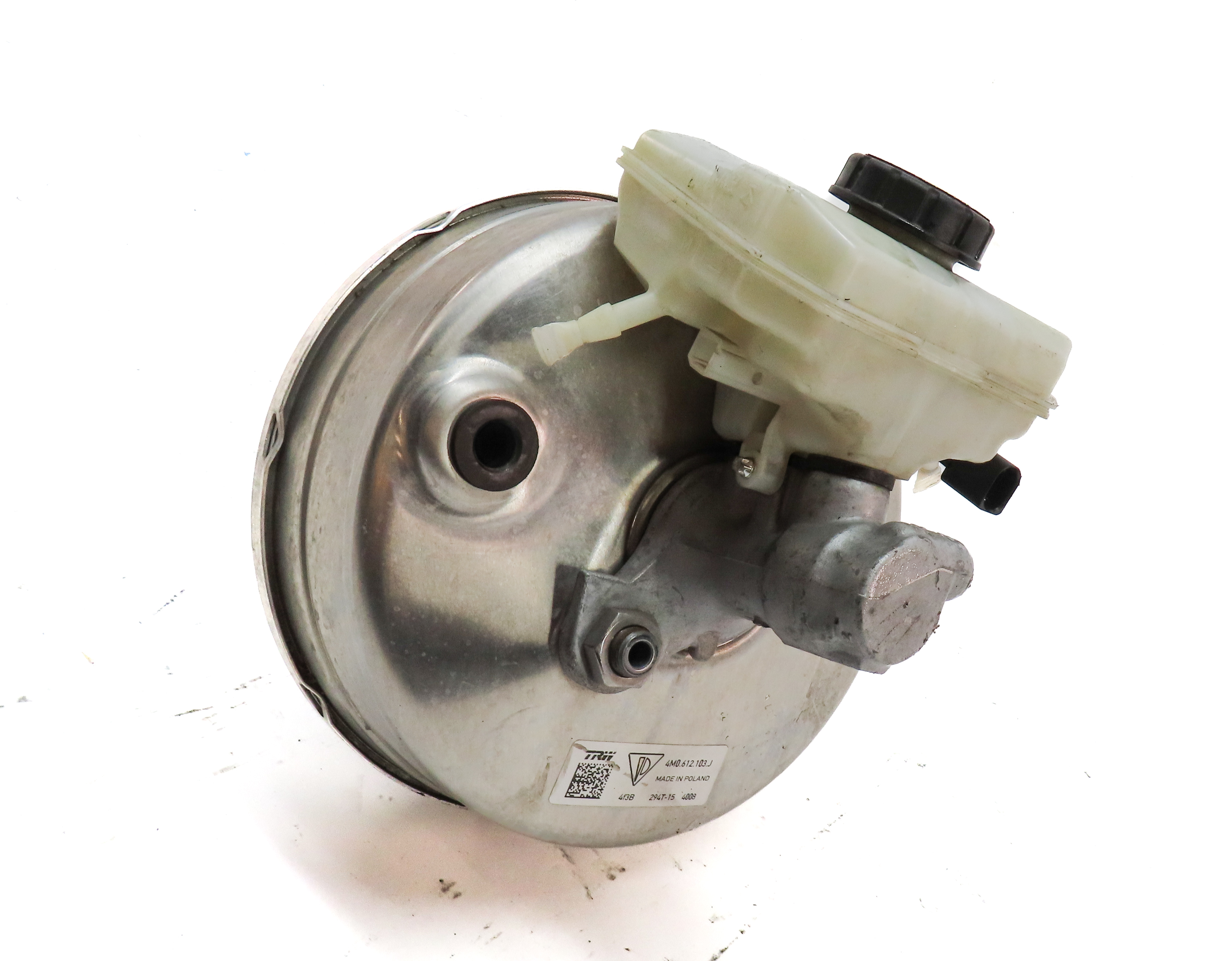 2015-2018 PORSCHE MACAN (95B) POWER BRAKE BOOSTER w/ MASTER CYLINDER RESERVOIR — exact item pictured